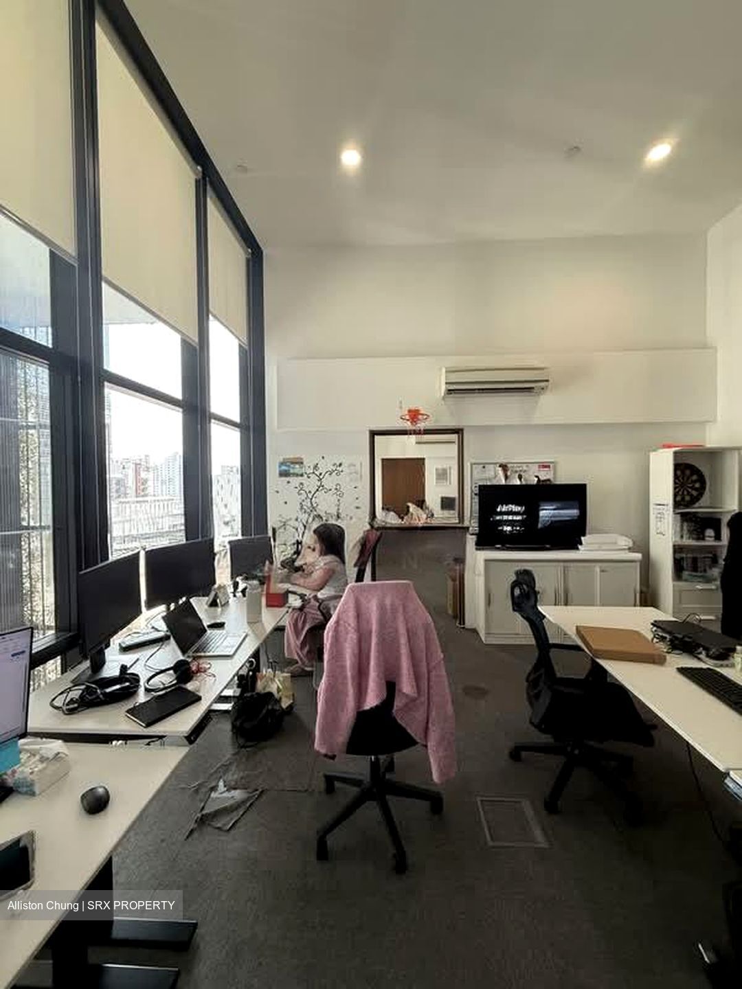 PS100 (D2), Office #557829191